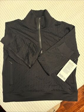 lululemon athletica Black Women's Engineered Warmth Cable knit half zip